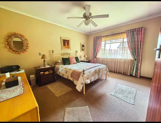 3 BEDROOM HOUSE FOR SALE IN VAALPARK